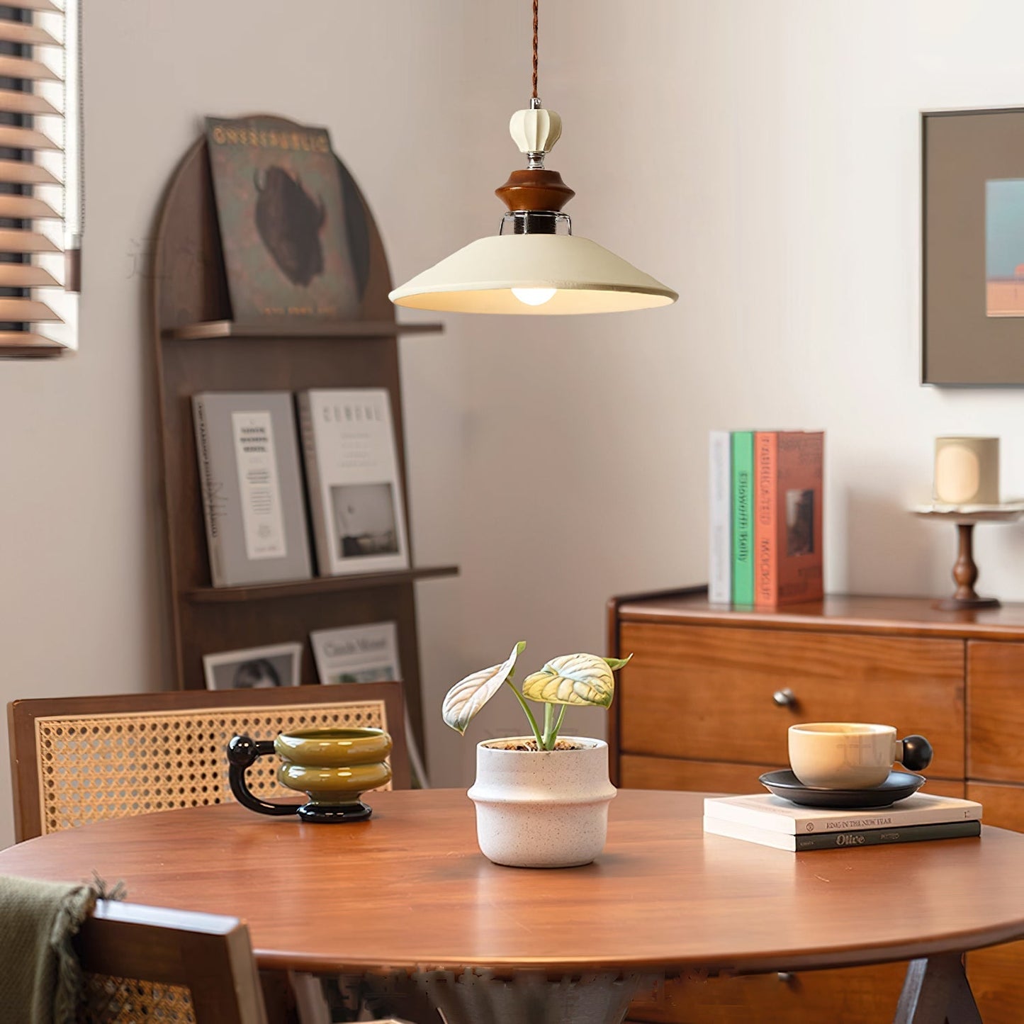 Adelaide Pendant Light – Chic Elegance for Modern Kitchens 2