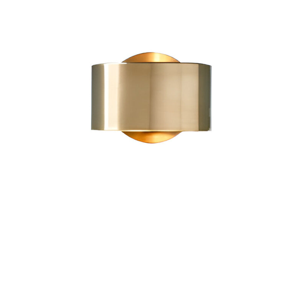 Alecta Wall Lamp Gold – Minimalist Design with Warm Elegance 6