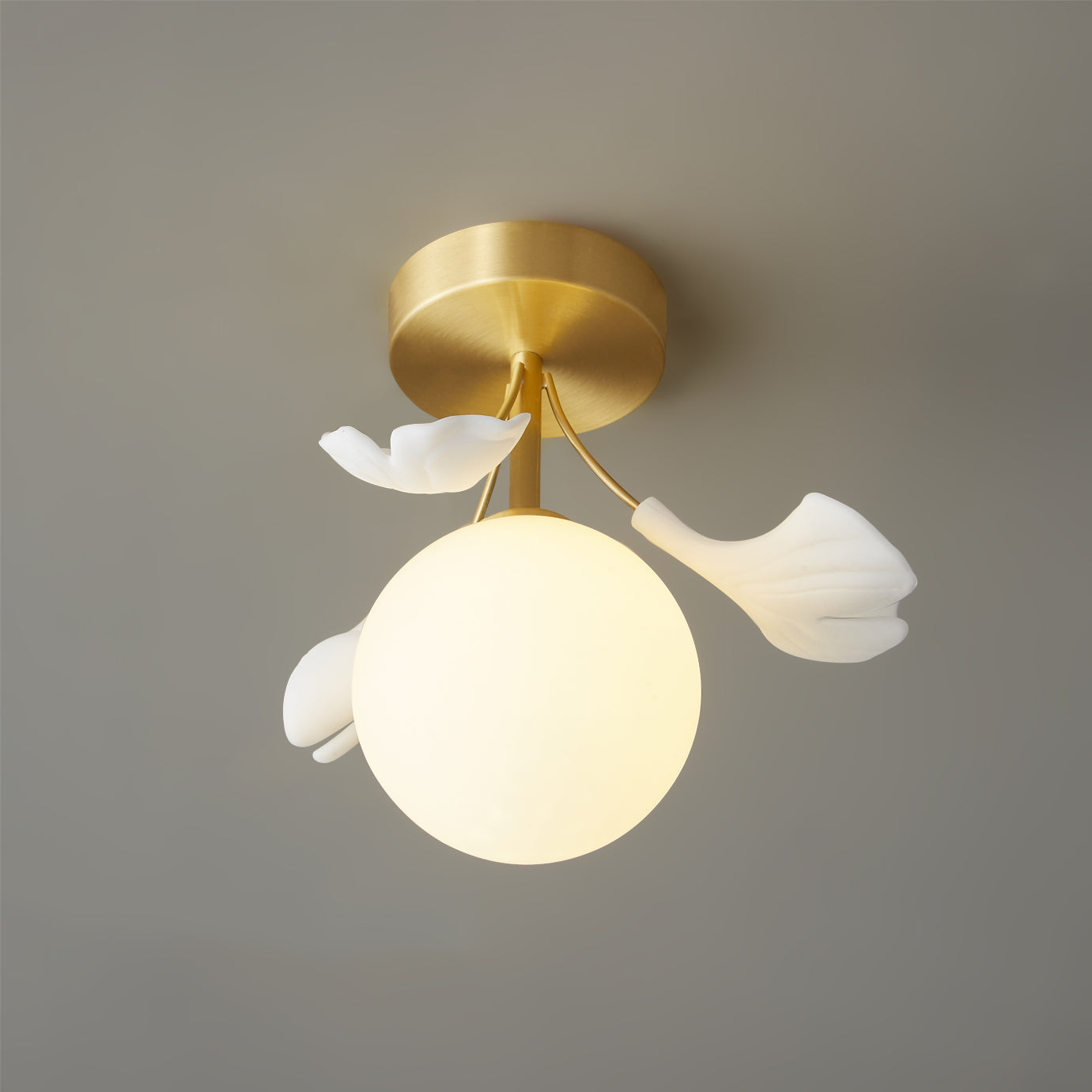 Allanie Gingko Ceiling Lamp – Unique Leaf Design for Serene Illumination 8