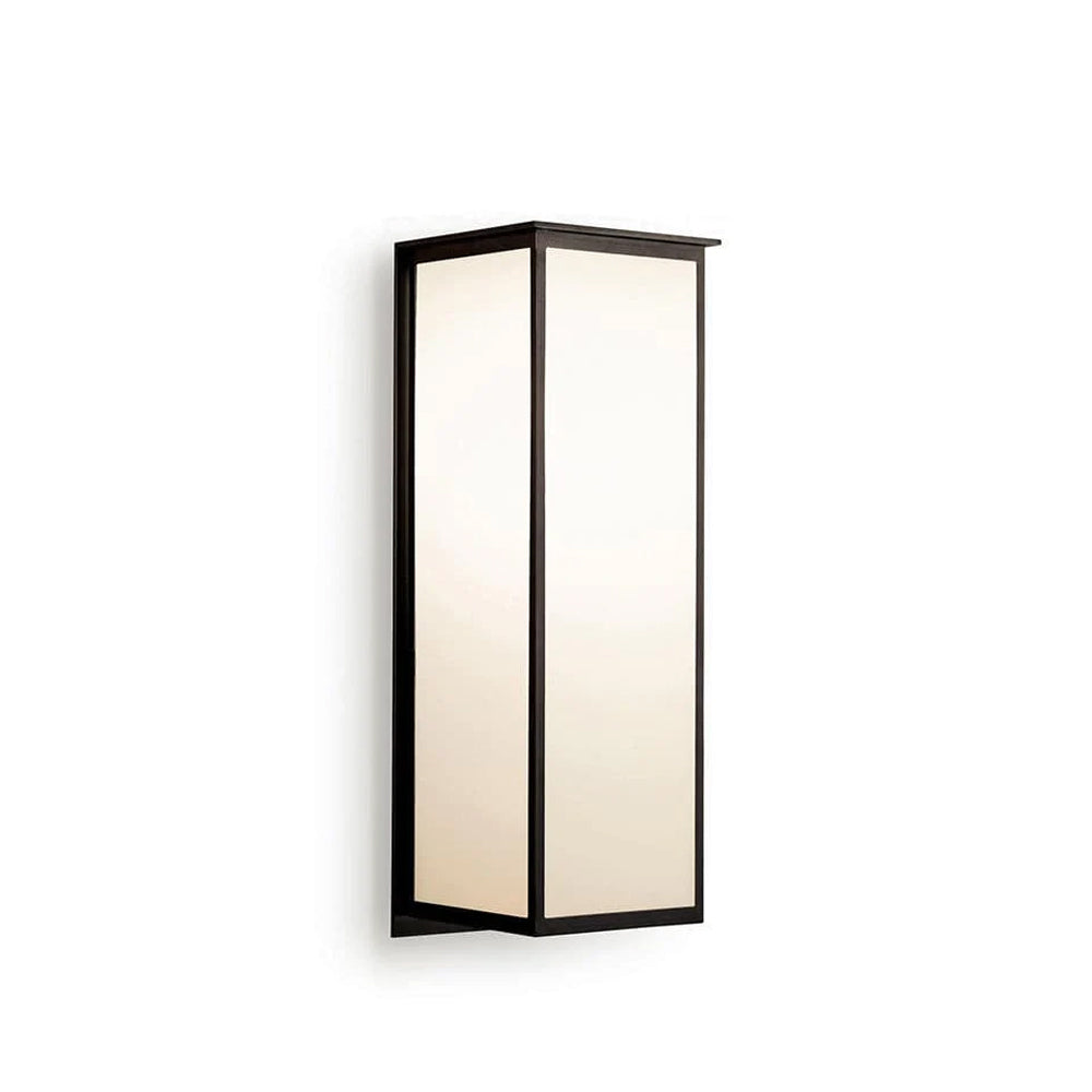 Amsel Outdoor Wall Light – Sleek Design with Reliable Illumination 1