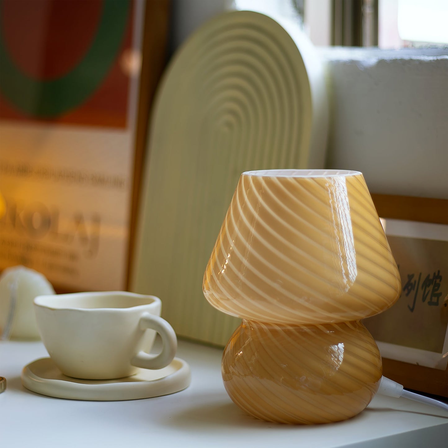 Ansel Glass Table Lamp – Elegant Design for Cozy Spaces 8