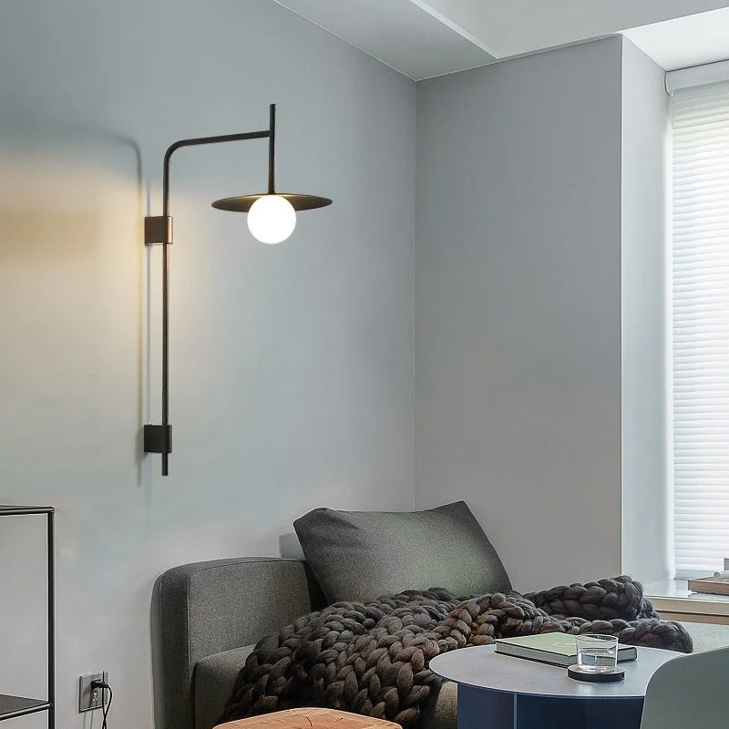 Aralyn Wall Lamp – Adjustable Light for Modern Spaces 1