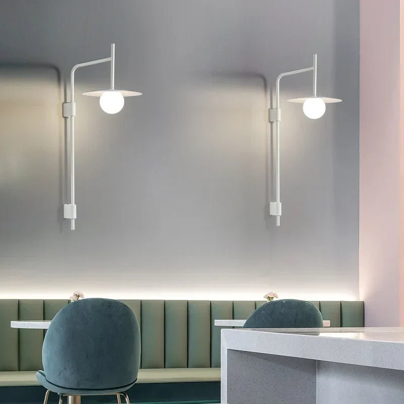 Aralyn Wall Lamp – Adjustable Light for Modern Spaces 4