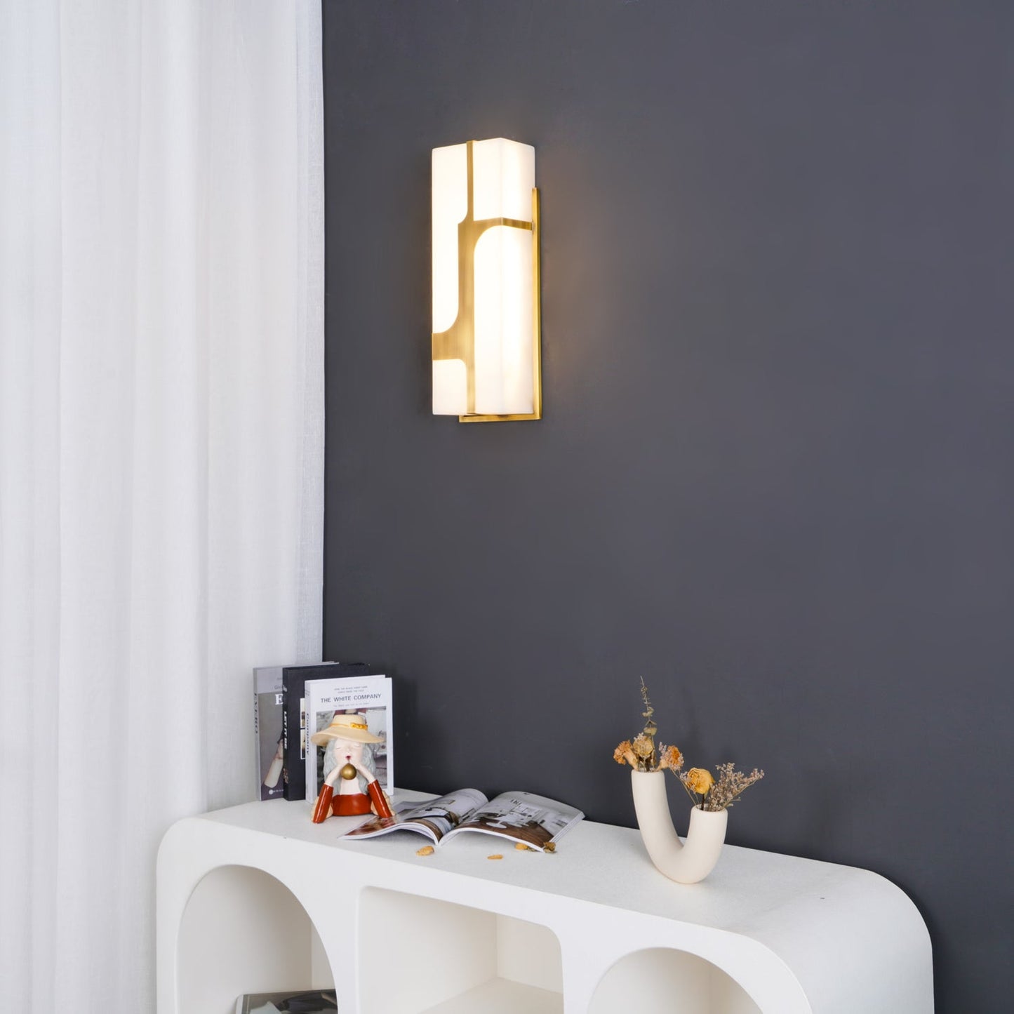 Ariel Wall Lamp – Stylish Alabaster Sconce Light 2