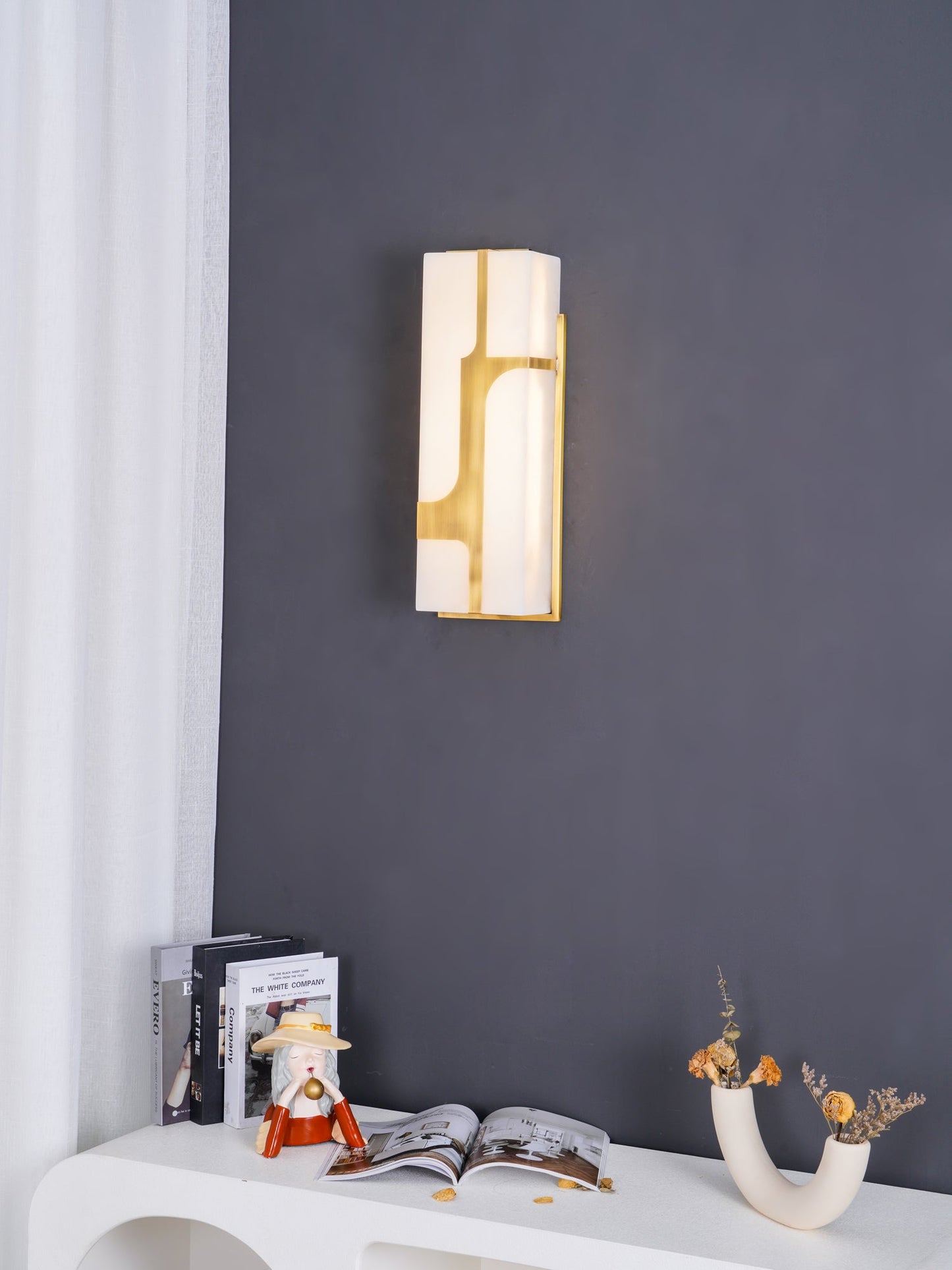 Ariel Wall Lamp – Stylish Alabaster Sconce Light 4