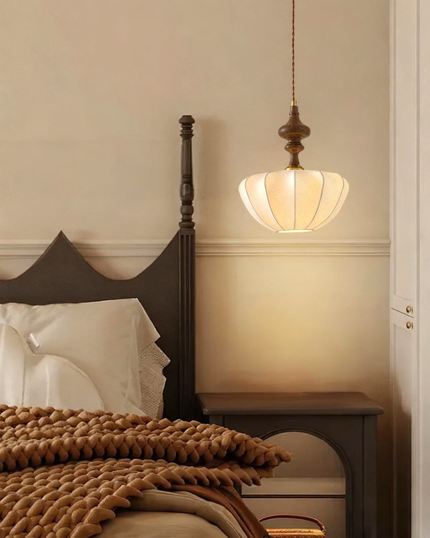 Baird Pendant Light – Elegant Style for Cozy Atmospheres 5