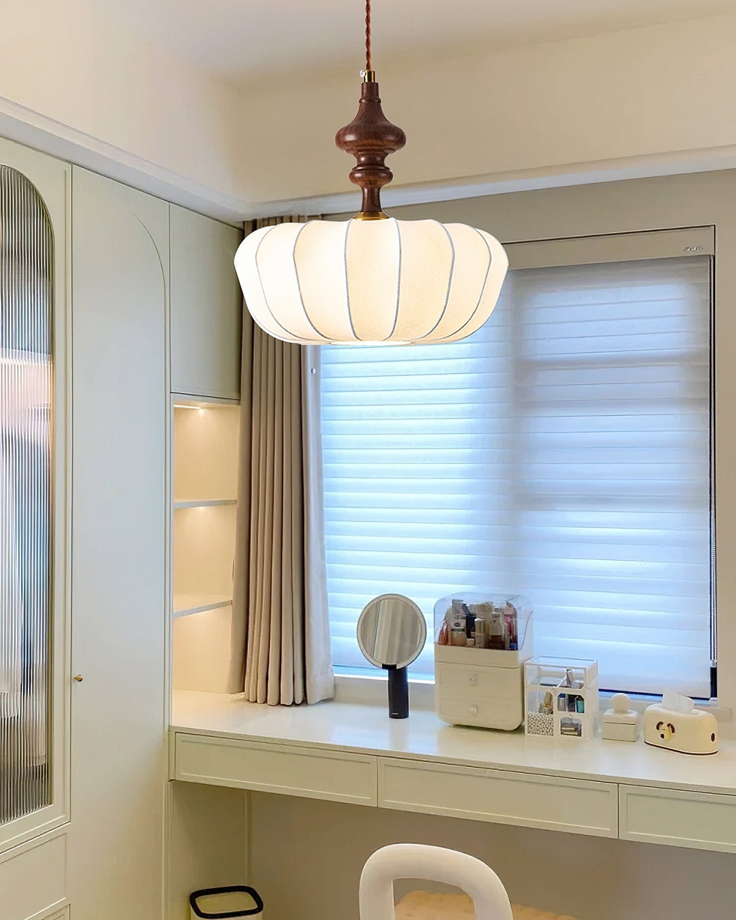 Baird Pendant Light – Elegant Style for Cozy Atmospheres 7