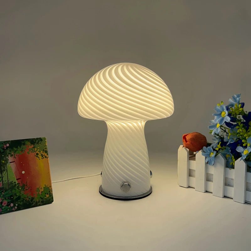 Bauhaus Table Lamp – Elegant Design for Cozy Vibes 4