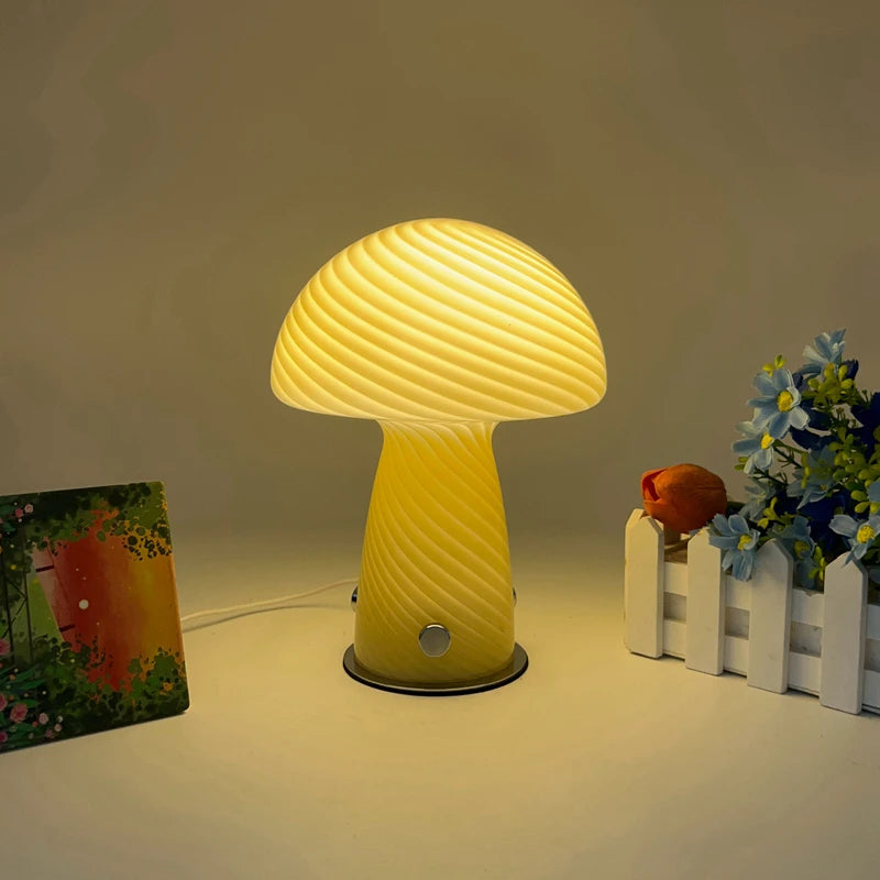 Bauhaus Table Lamp – Elegant Design for Cozy Vibes 5