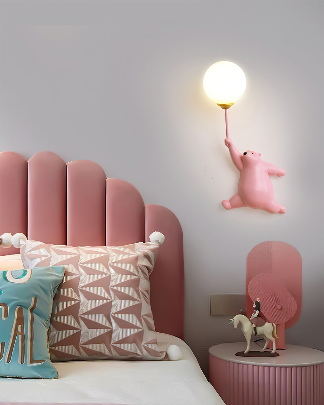 Bear Balloon Wall Lamp – Whimsical Light for Cozy Spaces 7