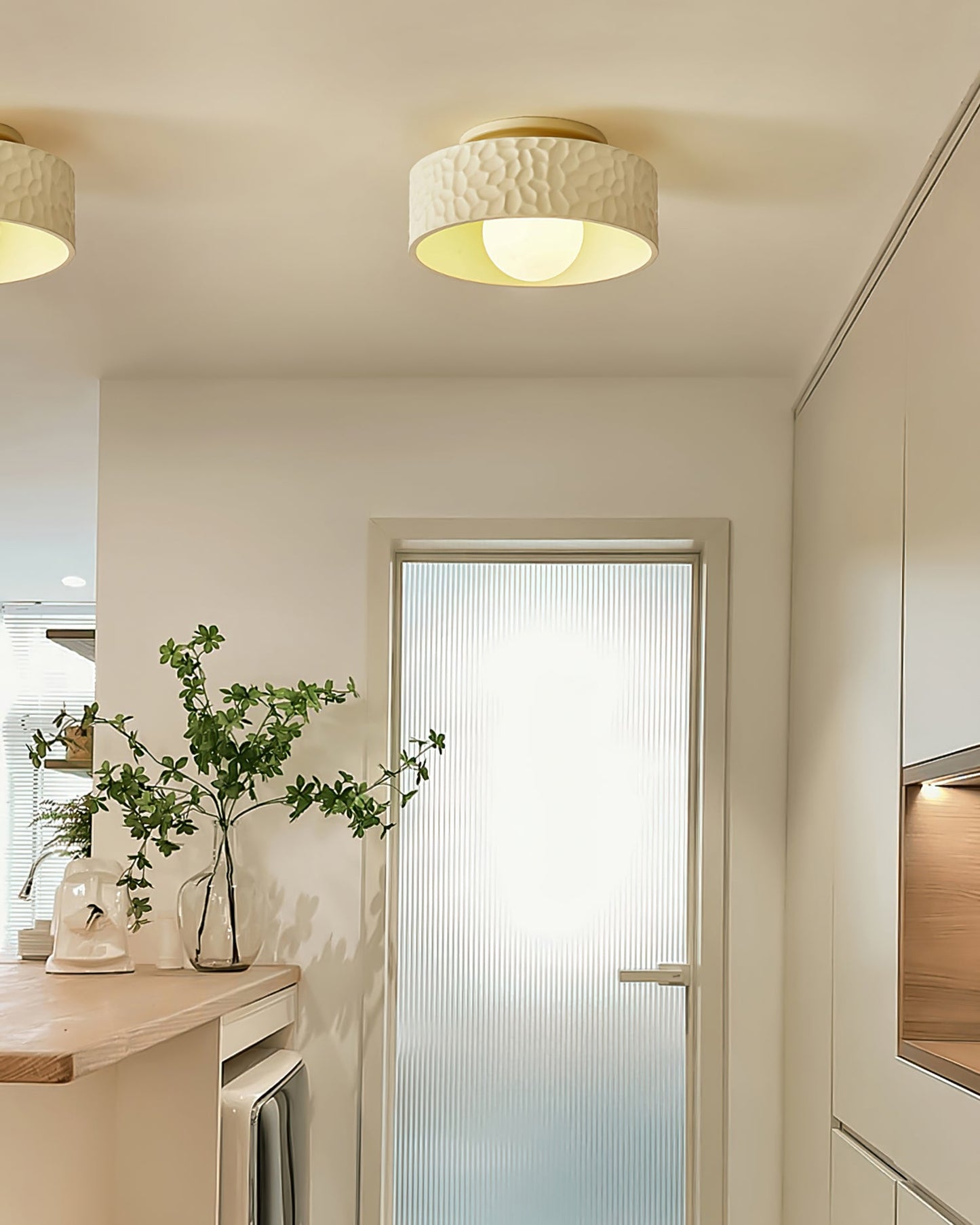 Brito Ceiling Lamp – Stylish Modern Illumination 7