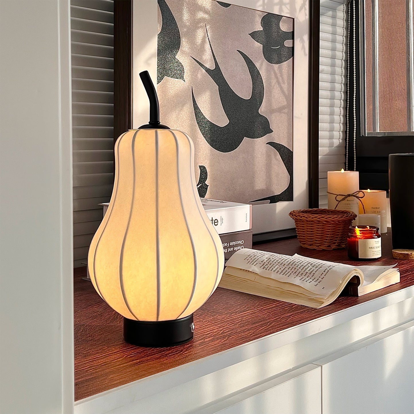 Bulb Table Lamp with Built-In Battery – Stylish Warm Lighting for Any Space 6