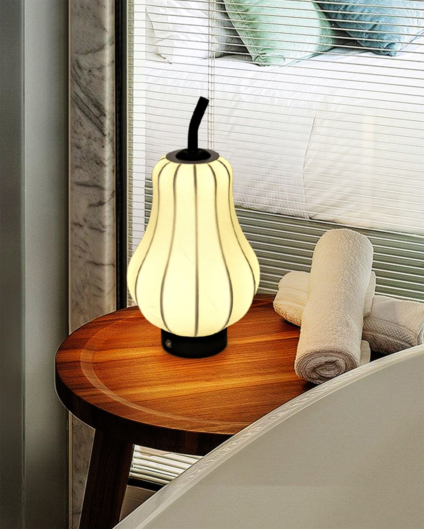 Bulb Table Lamp with Built-In Battery – Stylish Warm Lighting for Any Space 8