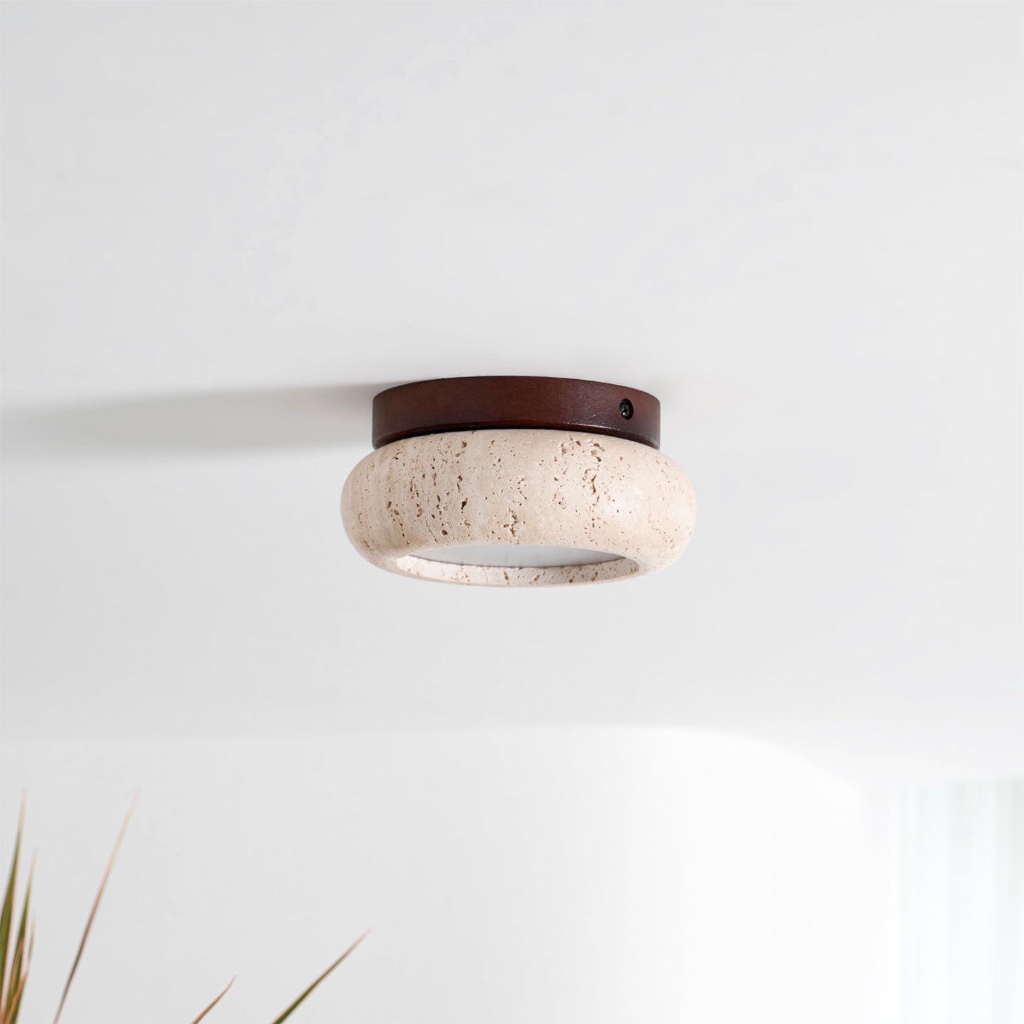 Cairns Ceiling Light Fixture – Elegant Design with Natural Materials 6