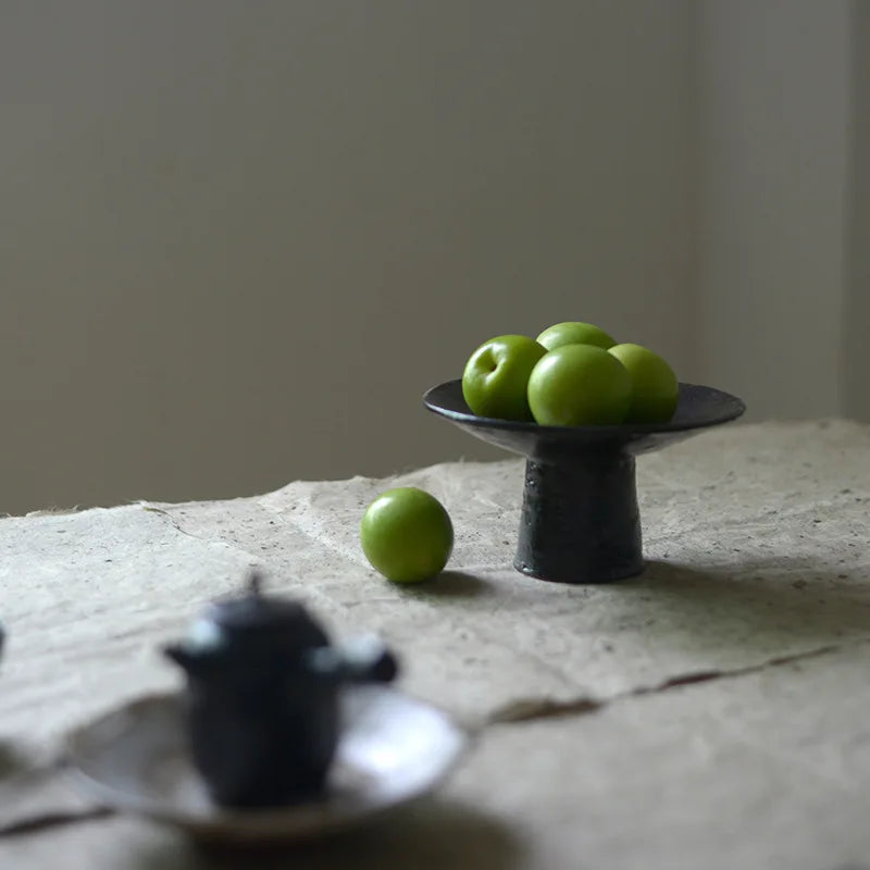 Ceramic High Tea Tablet – Elegant Tray for Refined Gatherings 3