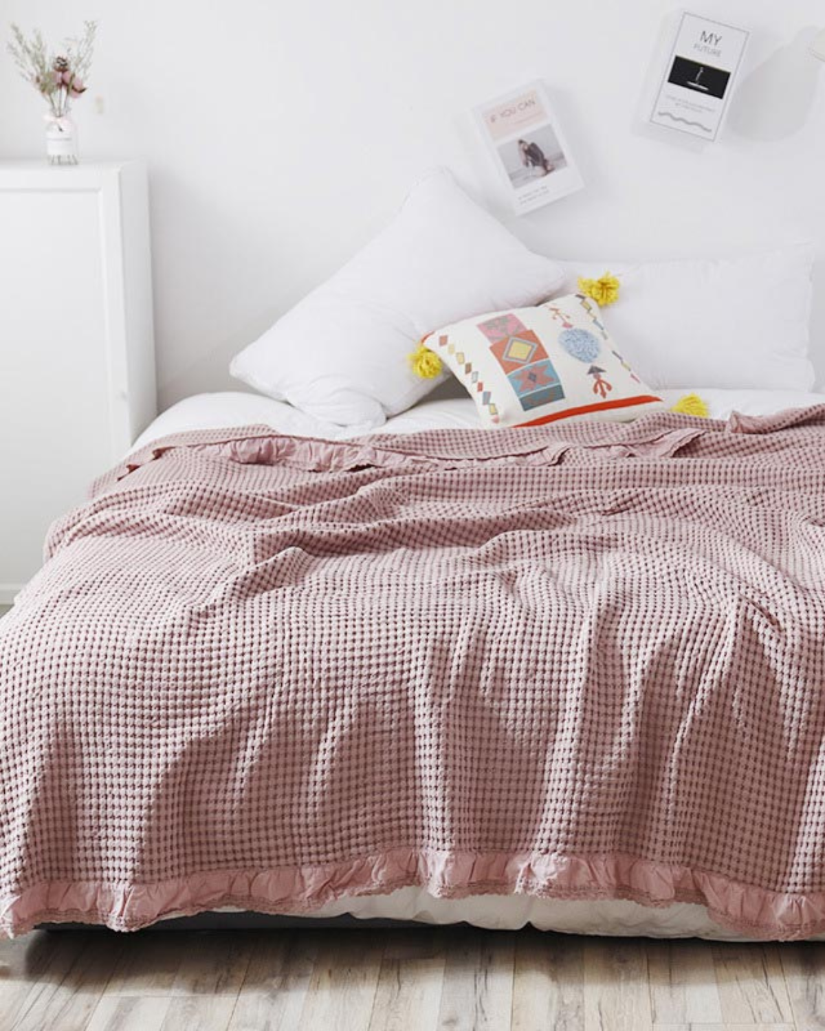 Château Haven Litter Ceiling – Charming Waffle Texture for Cozy Vibes 8