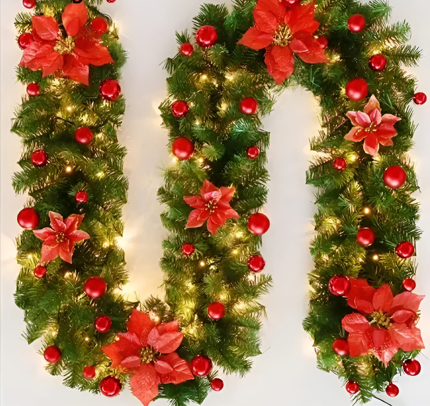 Christmas Garland With Lights – Transform Your Space With Cozy Illumination 7