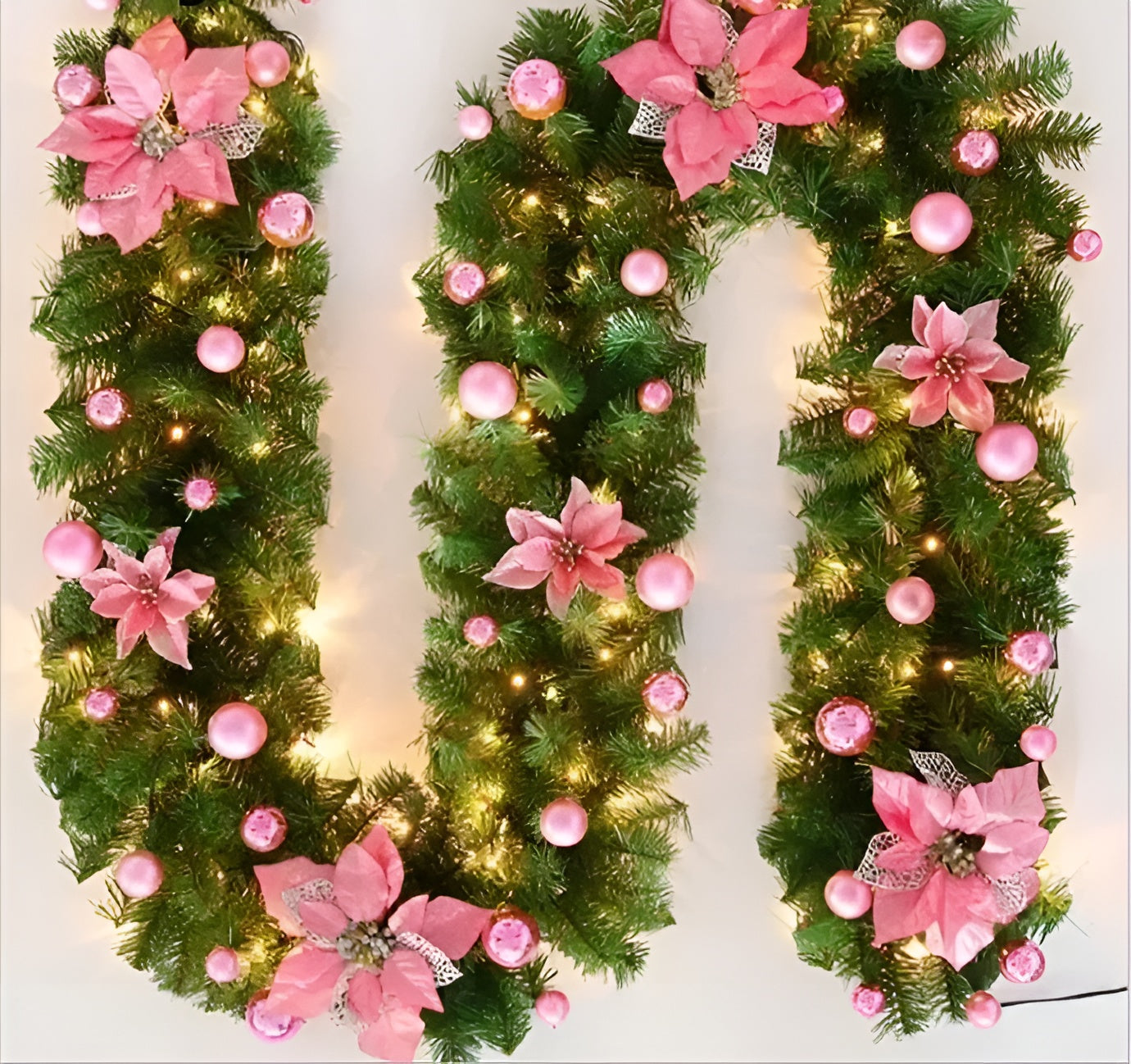 Christmas Garland With Lights – Transform Your Space With Cozy Illumination 8