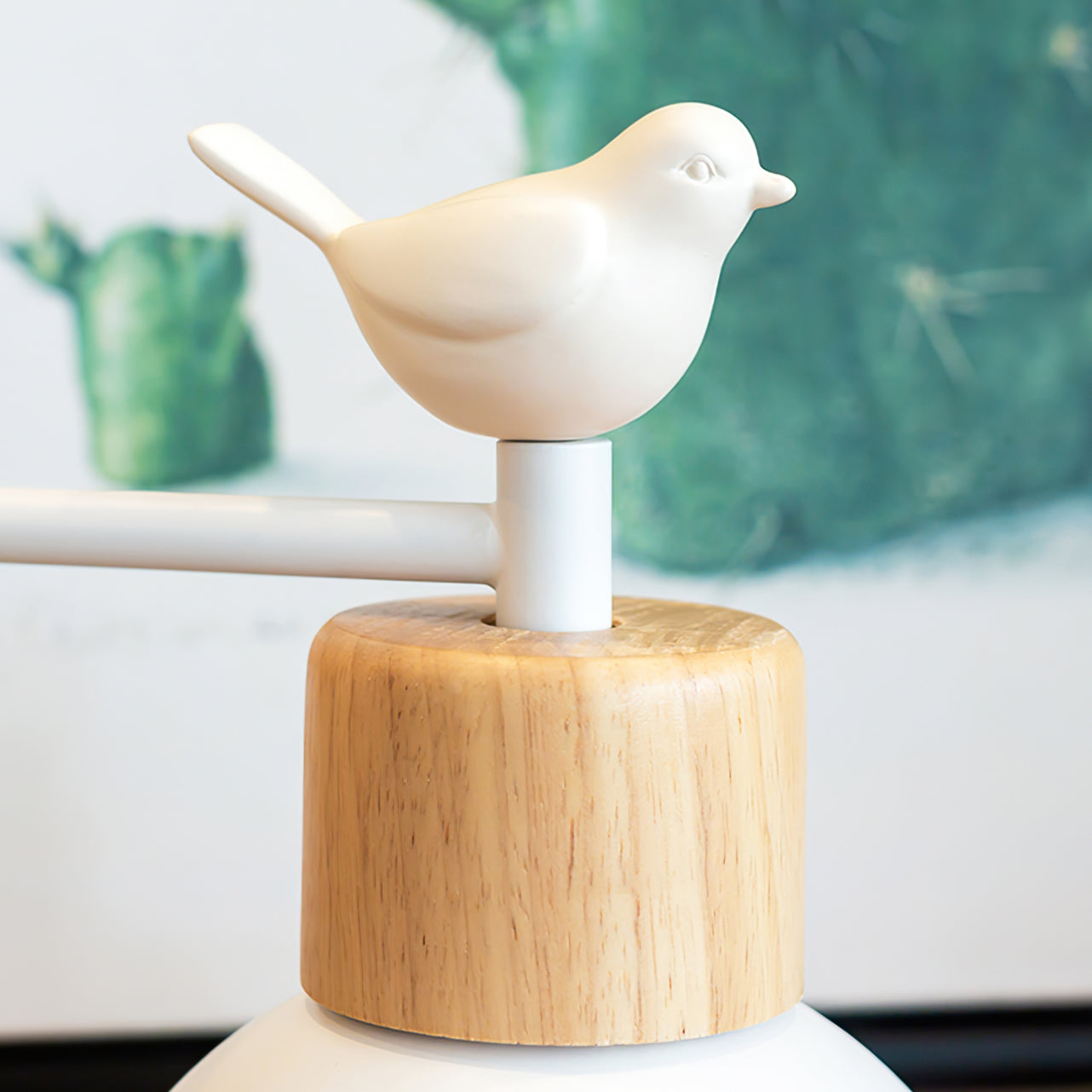 Colorato Vogel Wall Lamp – Whimsical Nature-Inspired Illumination 4