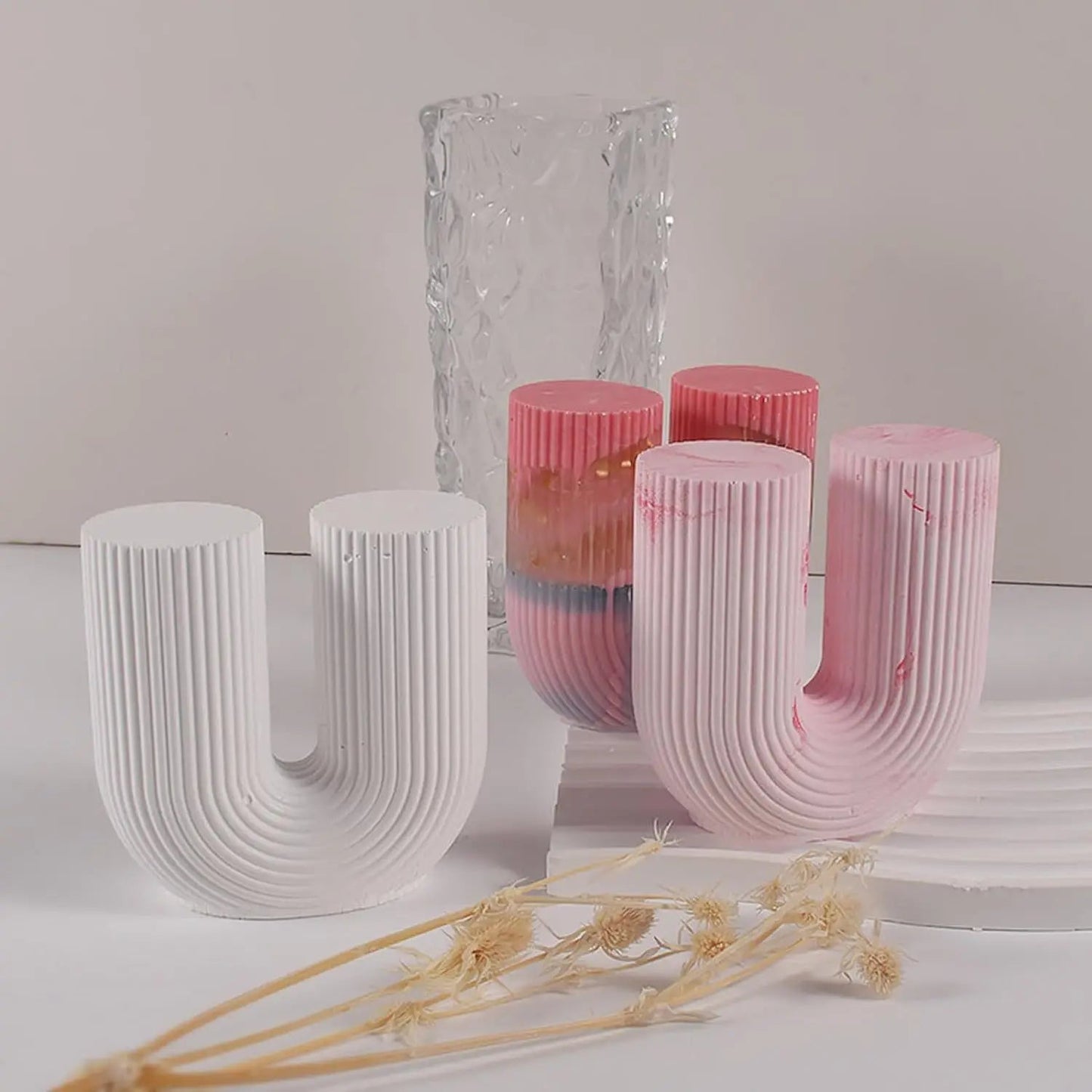 Creative Column Fragrance Candle – Elegant Design for Cozy Moments 2