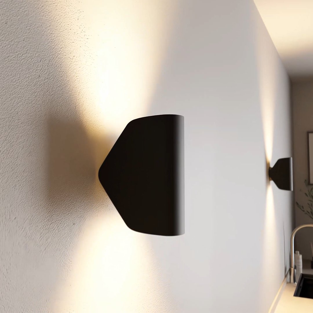 Decorative Outdoor Wall Lamp – Stylish Illumination for Your Patio 1