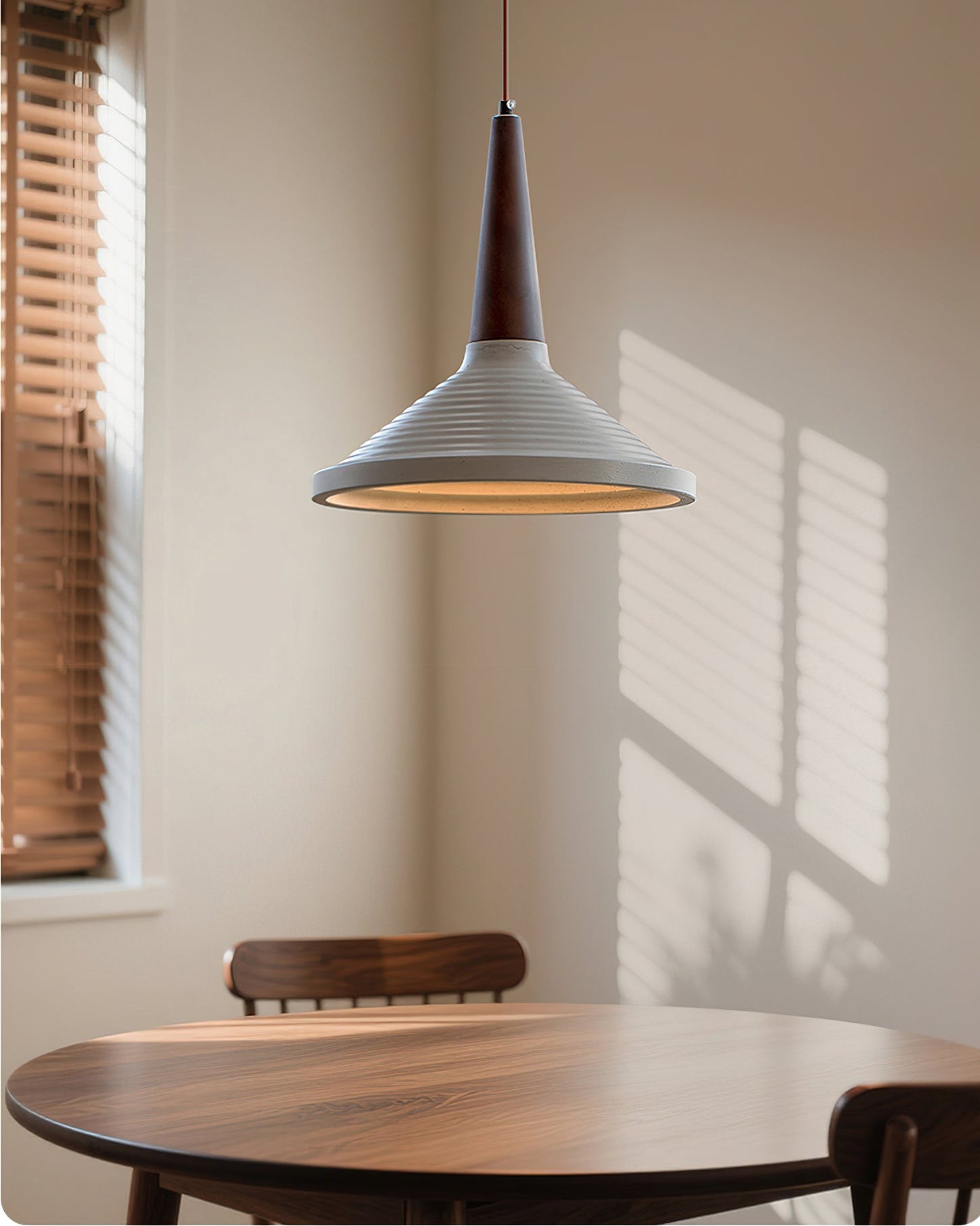 Doherty Pendant Light – Natural Elegance for Stylish Spaces 3