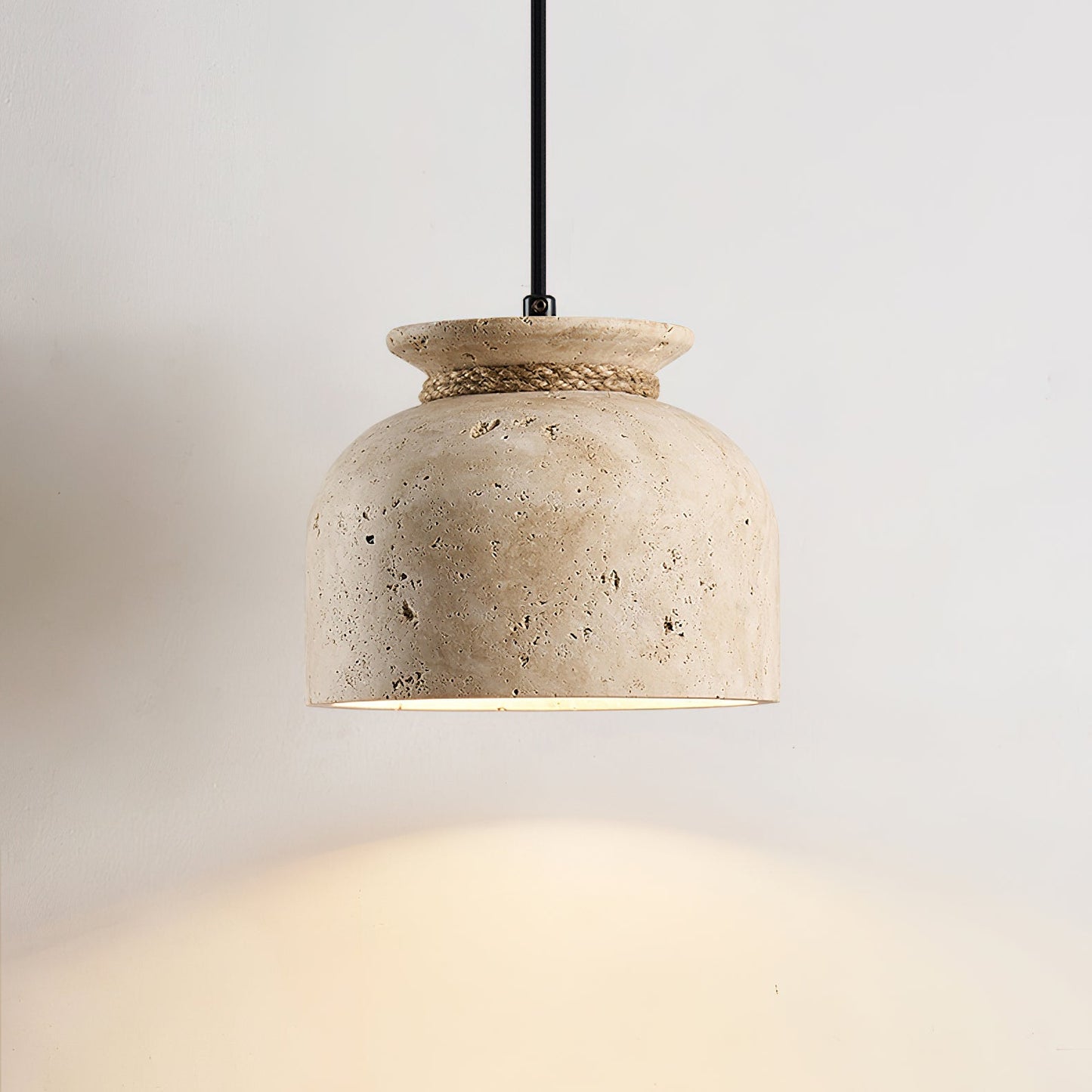 Easton Pendant Light – Elegant Design with Natural Materials 3