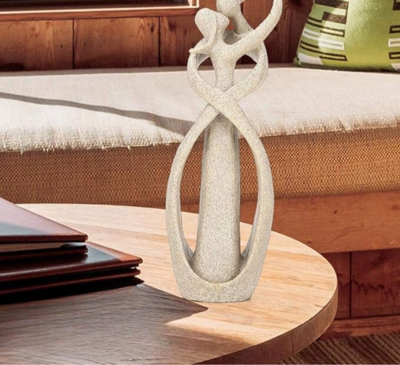 Eternal Hug Wall Sculpture – A Timeless Symbol of Love 4