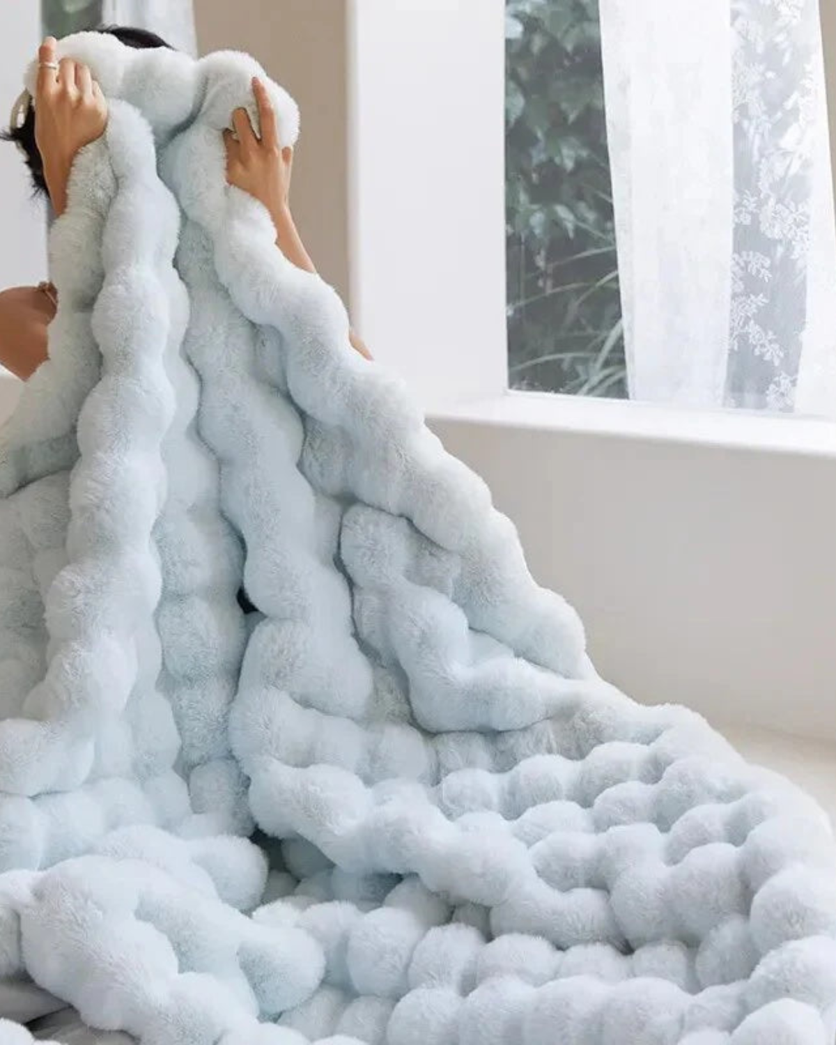 **Étoffe Cloud Wool Blanket – Cozy Luxury for Every Space** 3