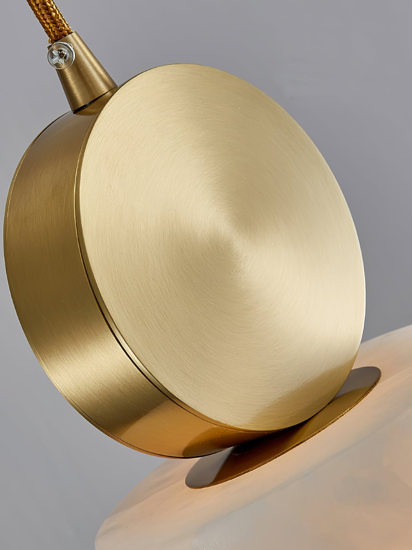 Etruscan Alabaster Pendant Light – Cozy Ambiance with Elegant Brass Shade 8