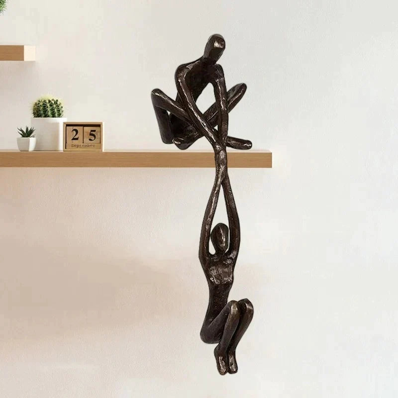 **Euwige Love and Strength Sculpture – Emblem of Trust and Harmony** 6