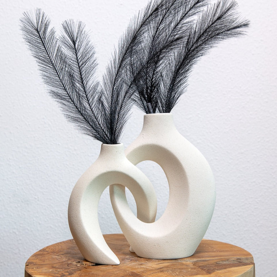 Gleora Imposed Flower Vases – Unique Design for Stunning Displays 2