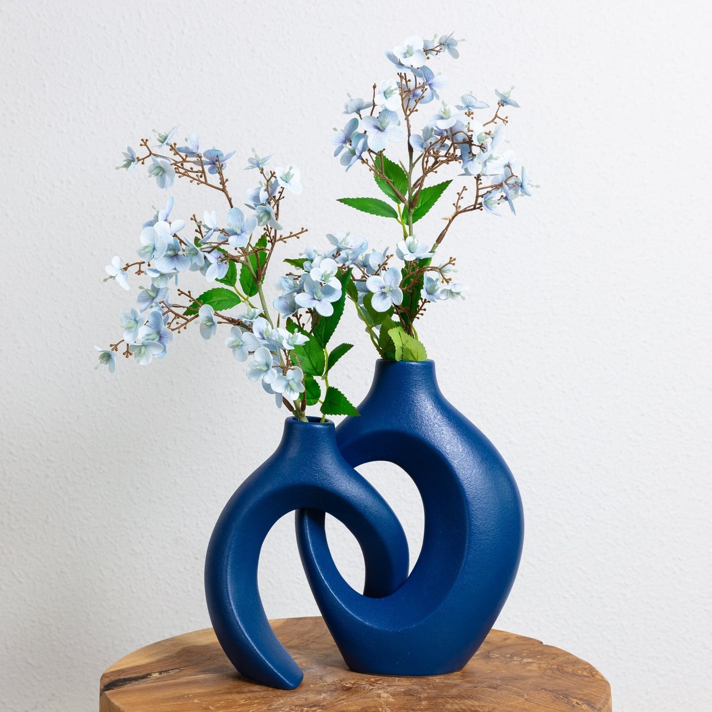 Gleora Imposed Flower Vases – Unique Design for Stunning Displays 3