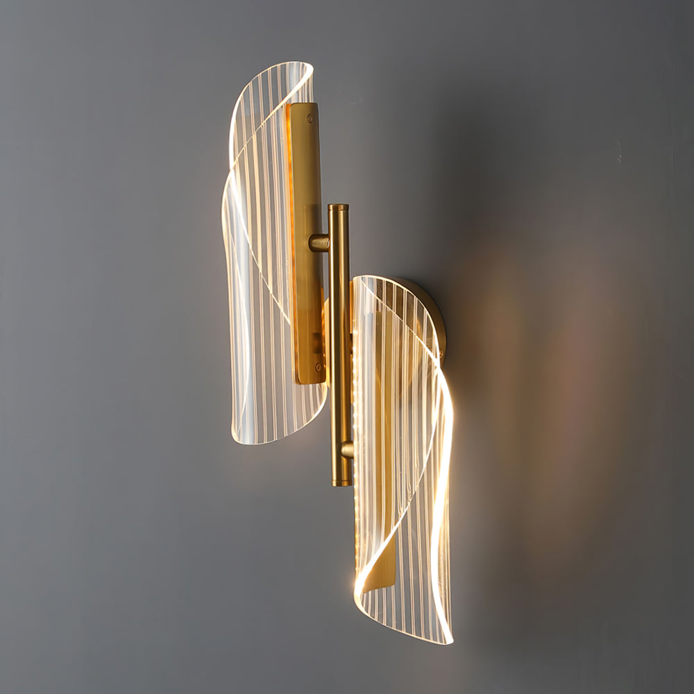 Hershal Luxe Wall Lamp – Stunning Crystal Design with Warm Glow 8