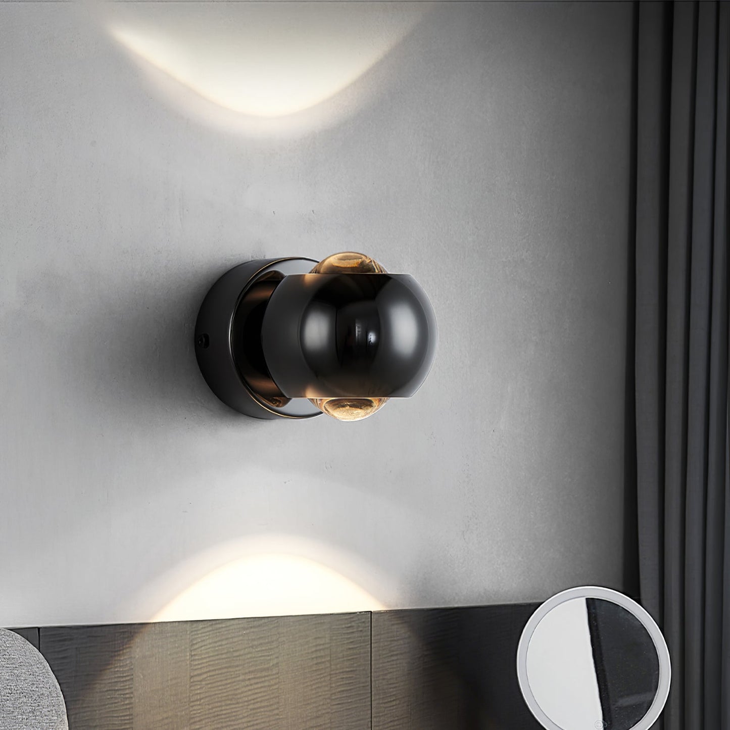 Io Vertical Wall Lamp – Minimalist Elegance with Versatile Illumination 5