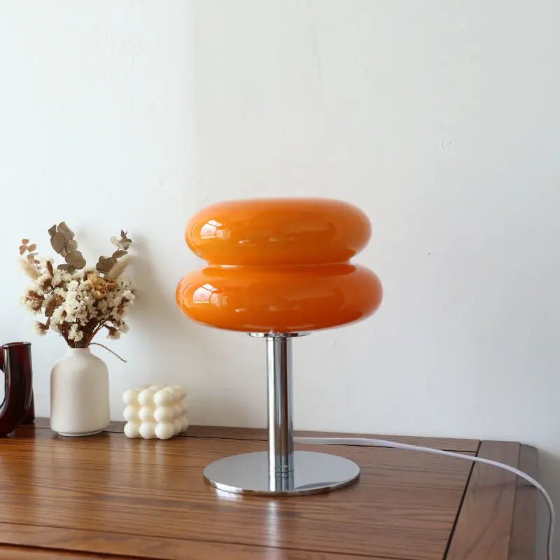 Italian Bauhaus Table Lamp – Stylish Illumination with Retro Appeal 0