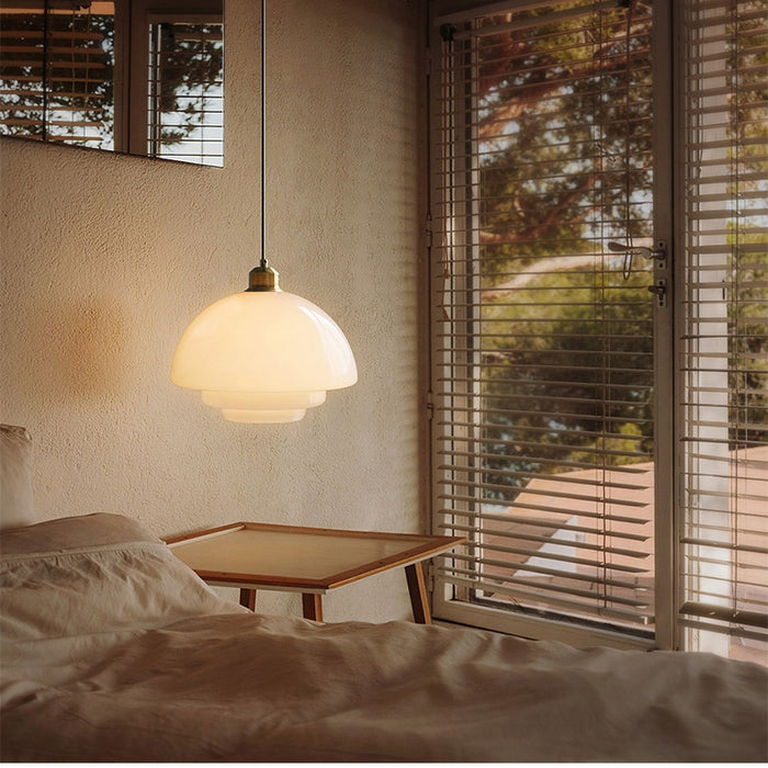 Ivoor Glass Pendant Light – Stylish Illumination for Any Room 7