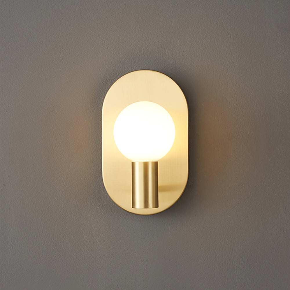 Kalux Wall Lamp Brass – Chic Illumination for Cozy Spaces 0