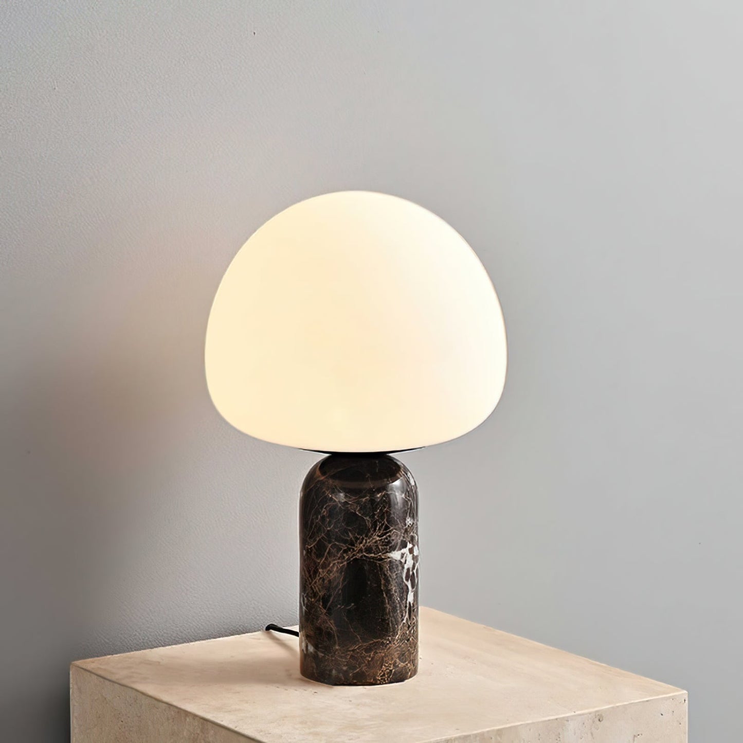 Kizu Table Lamp – Elegant Marble and Glass Style 2