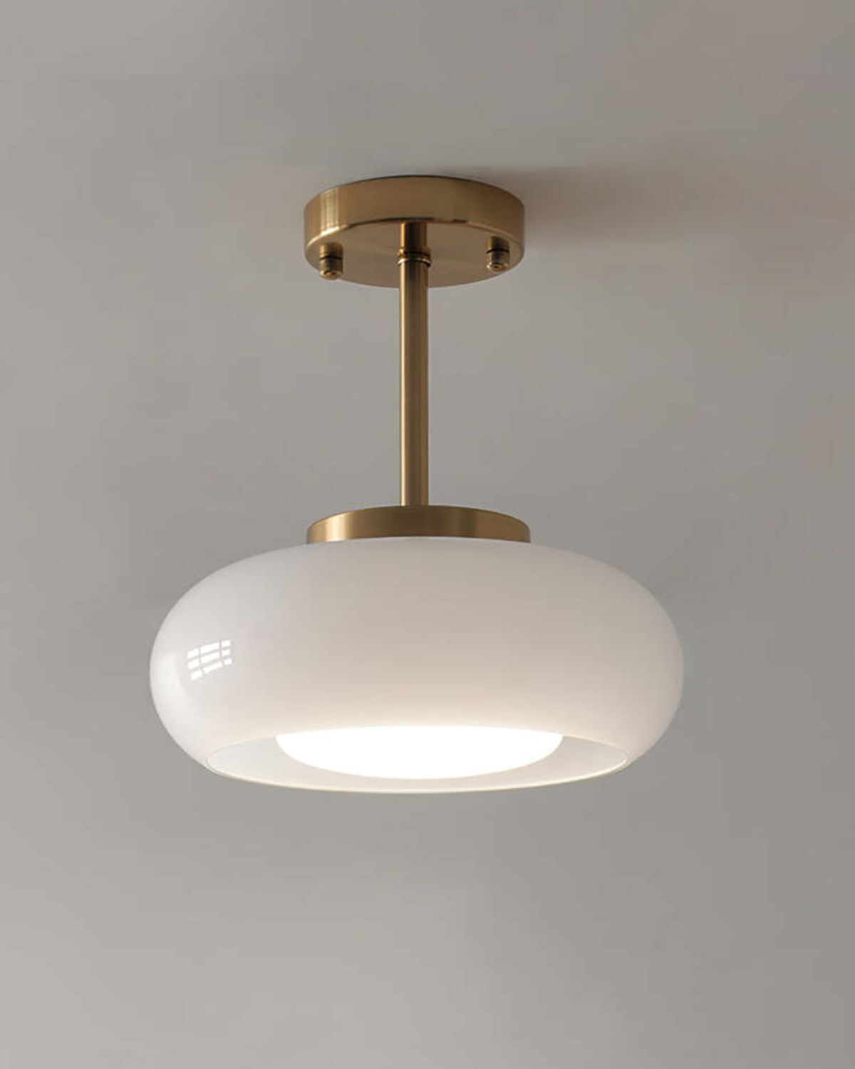 La Mémoire Ceiling Lamp – Inviting Warm Light for Elegant Spaces 7