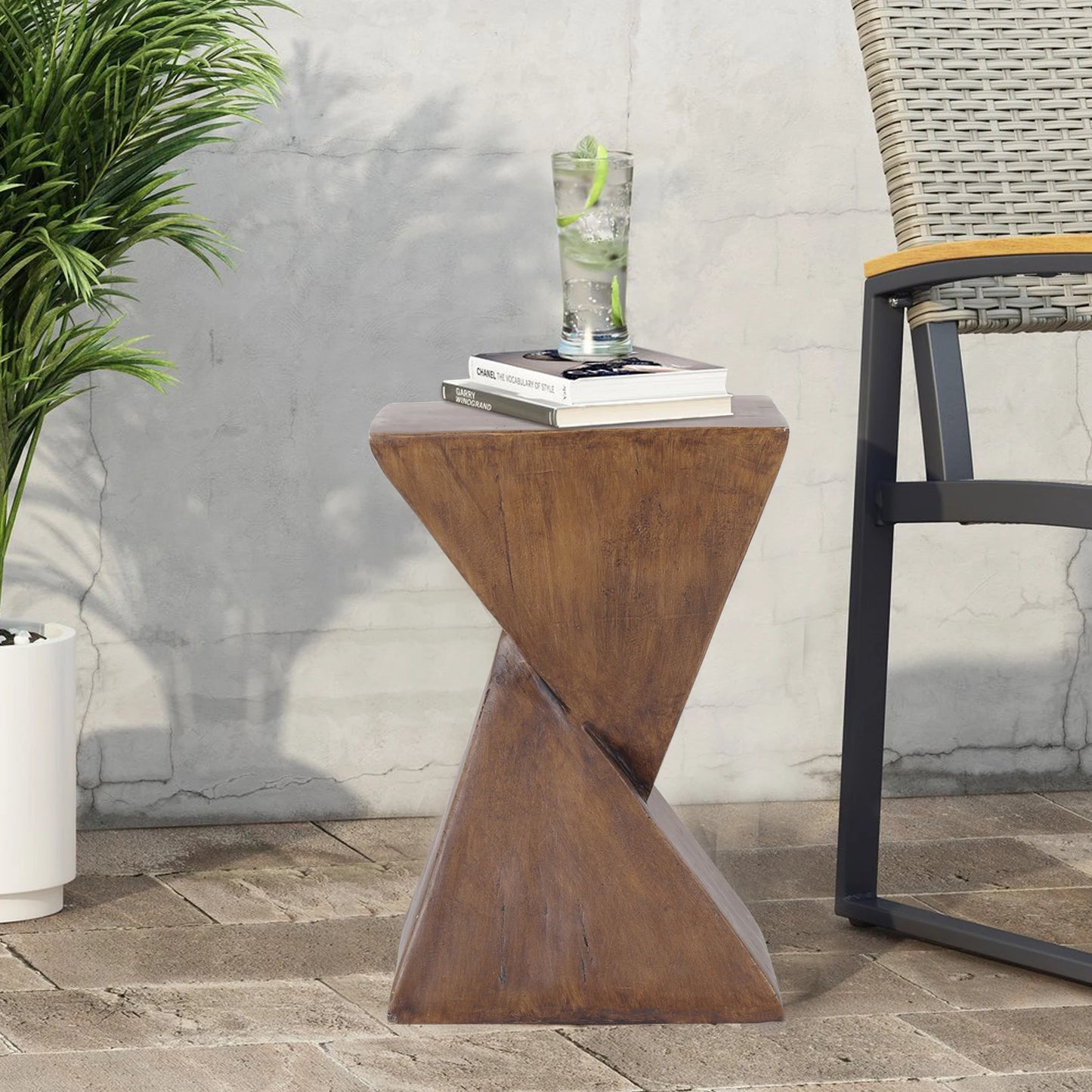 Lightweight Concrete Side Table – Unique Accent for Indoor and Outdoor Spaces 4