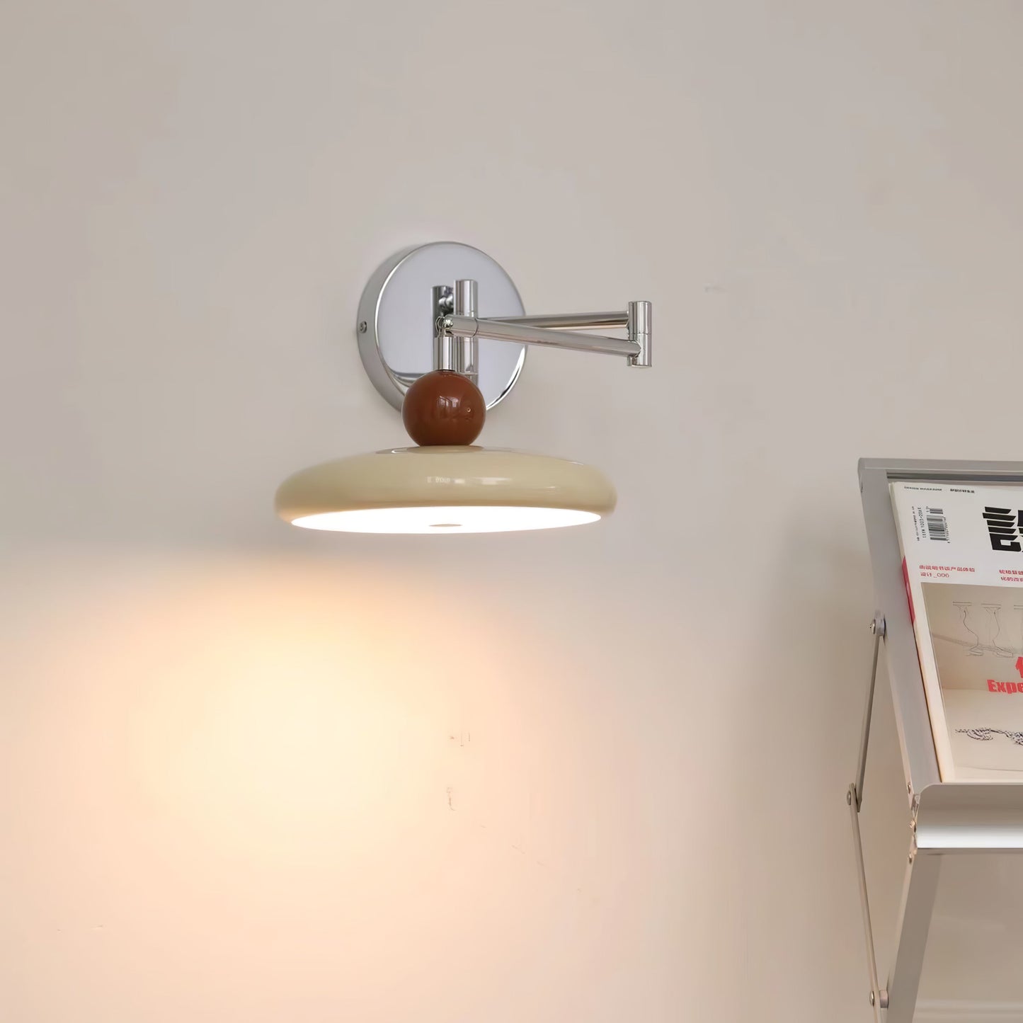 Lola Wall Lamp With Swivel Arm – Elegant Illumination for Modern Spaces 5