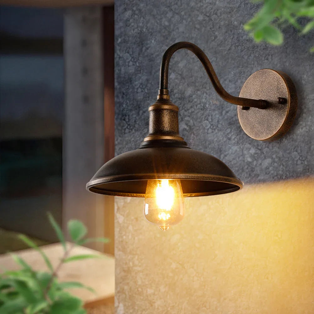Loni Outdoor Wall Light With Swan Neck – Timeless Elegance for Your Garden 3