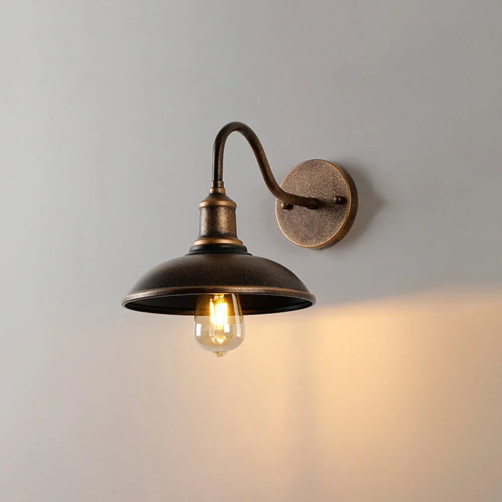Loni Outdoor Wall Light With Swan Neck – Timeless Elegance for Your Garden 7