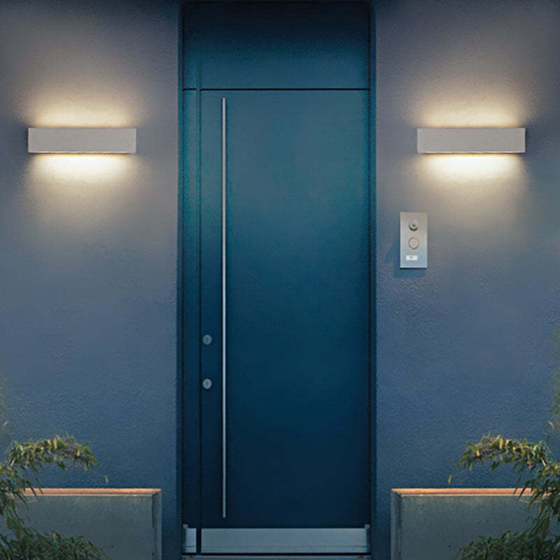 Luminor Minimalistic Outdoor Wall Lamp – Stylish Up Down Lighting for Modern Spaces 5