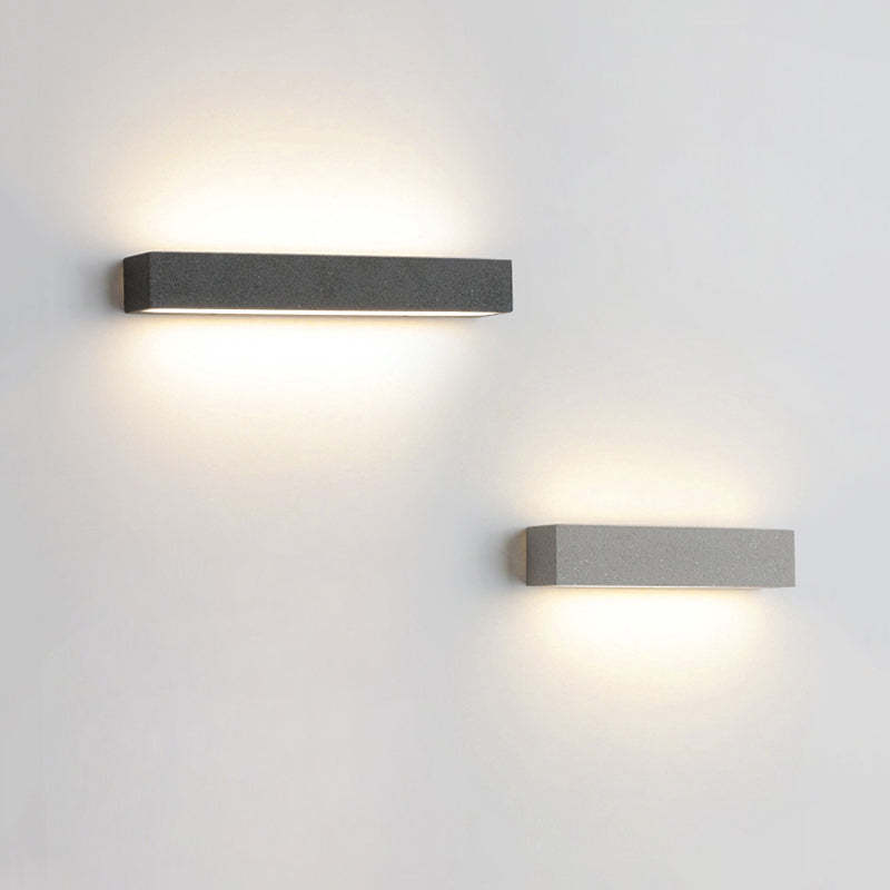 Luminor Minimalistic Outdoor Wall Lamp – Stylish Up Down Lighting for Modern Spaces 8