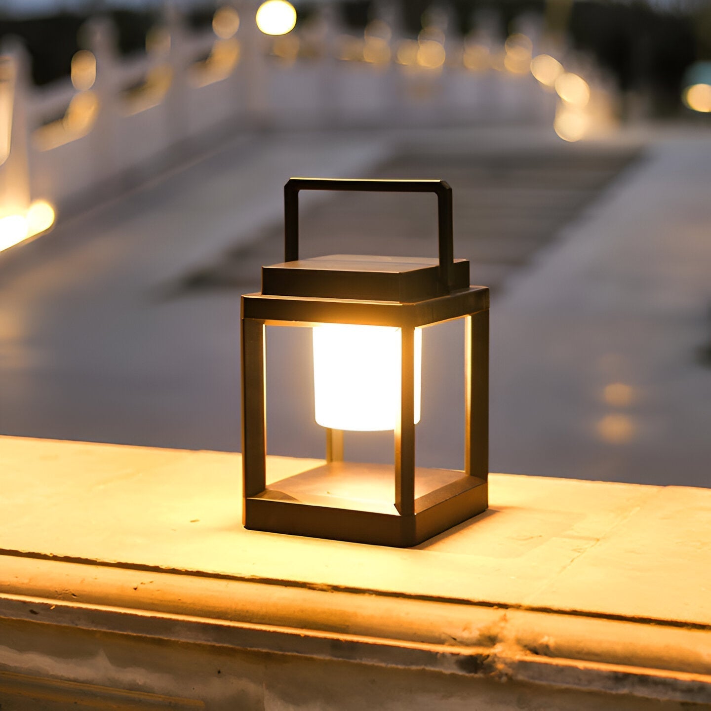 Lunistra Portable Solar Lamp – Elegant Illumination for Outdoor Spaces 4