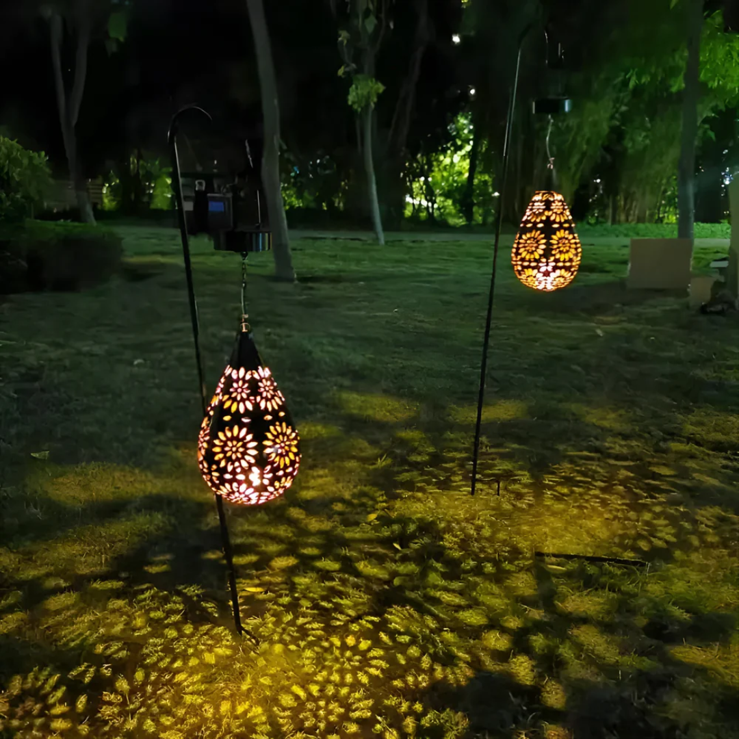 Luxe Solar Outdoor Lamp – Elegant Garden Illumination 7
