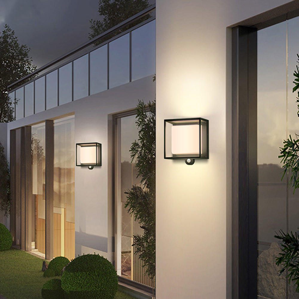 Lynora Solar Wall Lamp – Eco-Friendly Outdoor Illumination 2