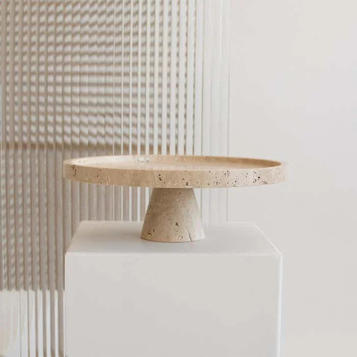 Marble Stand Wedding Cake – Timeless Style for Celebrations 1